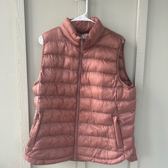 XL copper puffy vest - Picture 1 of 6